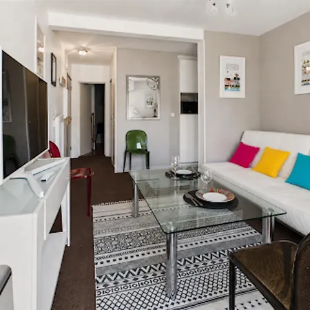 250m De La Grande De - Pour 2 Appartement